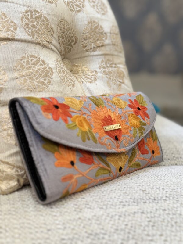Aari Vetvel Wallet - Grey - Image 2