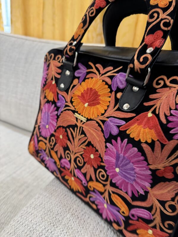 Aari Embroidered Laptop Bag - Image 4