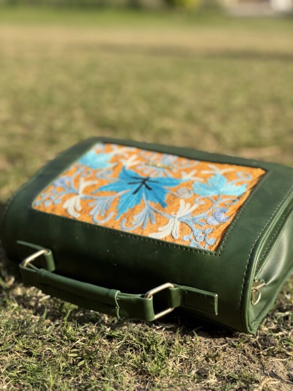 SlingVibe - Green - Image 5