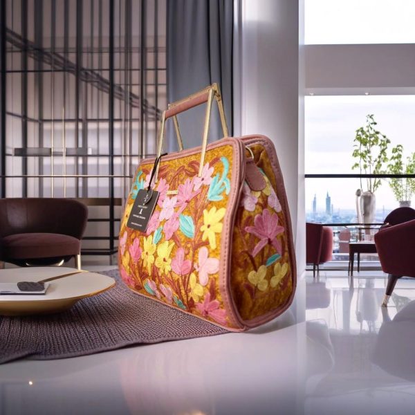 Floral Elegance - Brown - Image 2