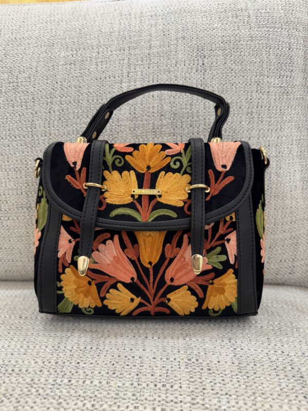 Velvet Aura Sling - Black
