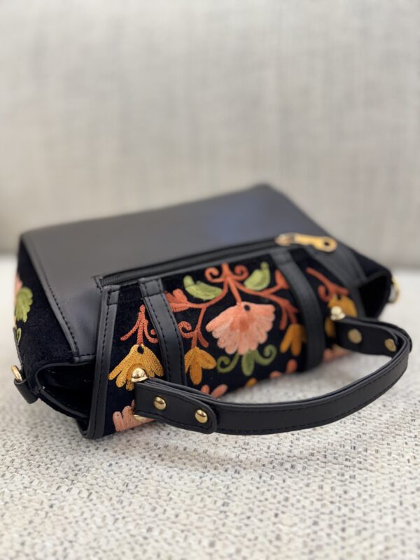 Velvet Aura Sling - Black - Image 3