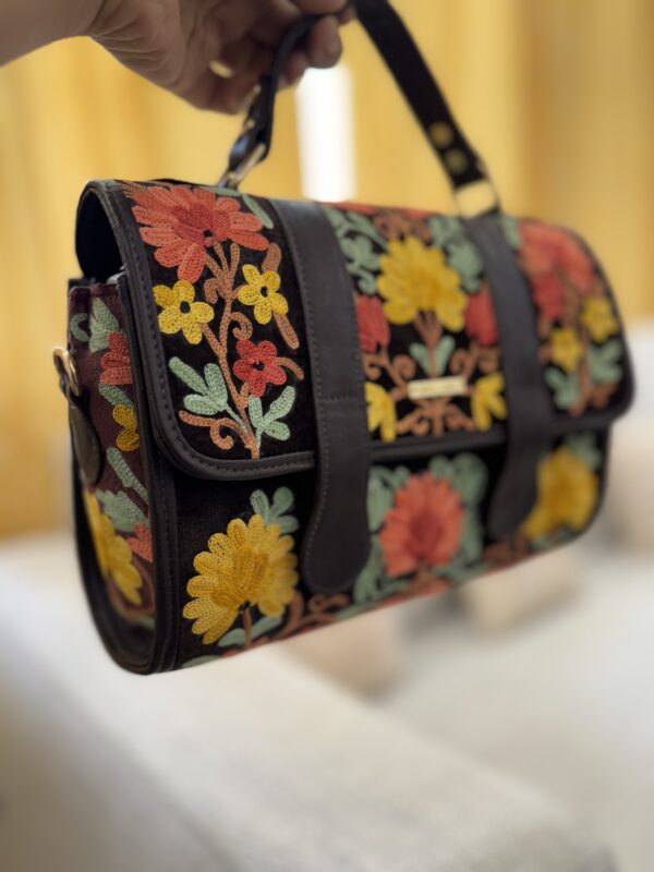Kashira Sling - Brown - Image 4